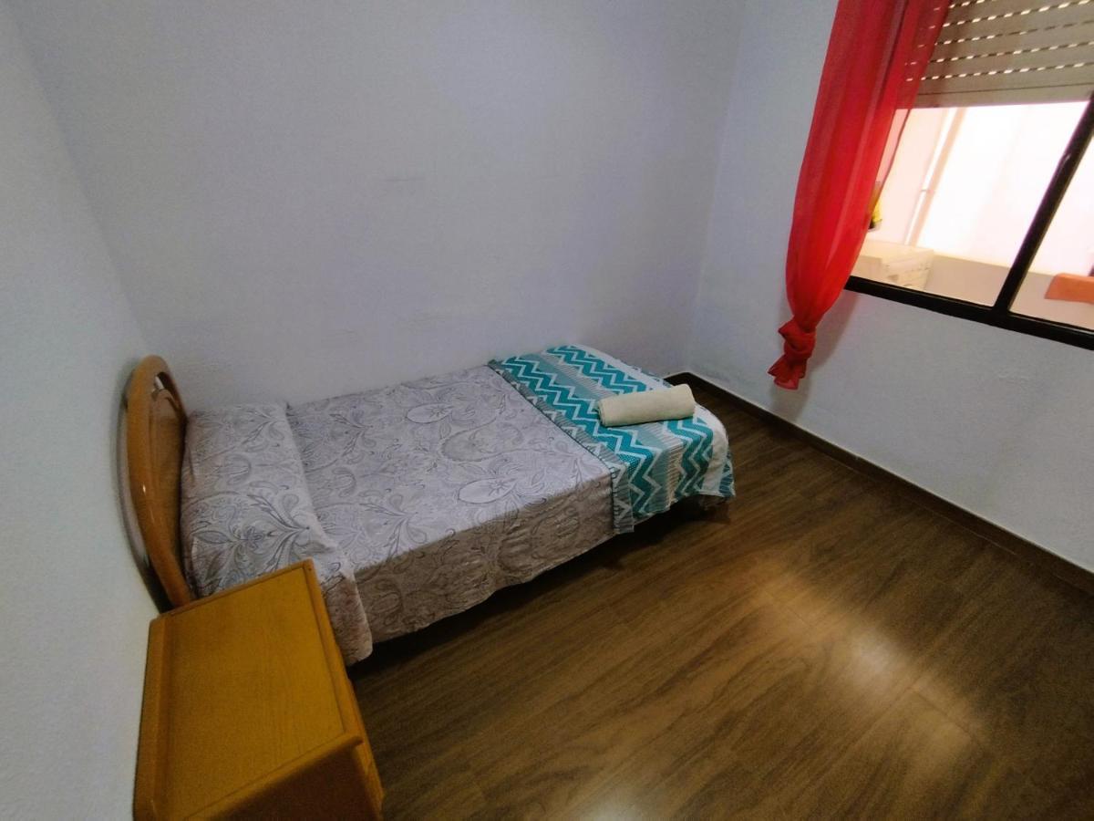 Sunny Flat With Huge Terrace! Close Downtown! Alicante Buitenkant foto