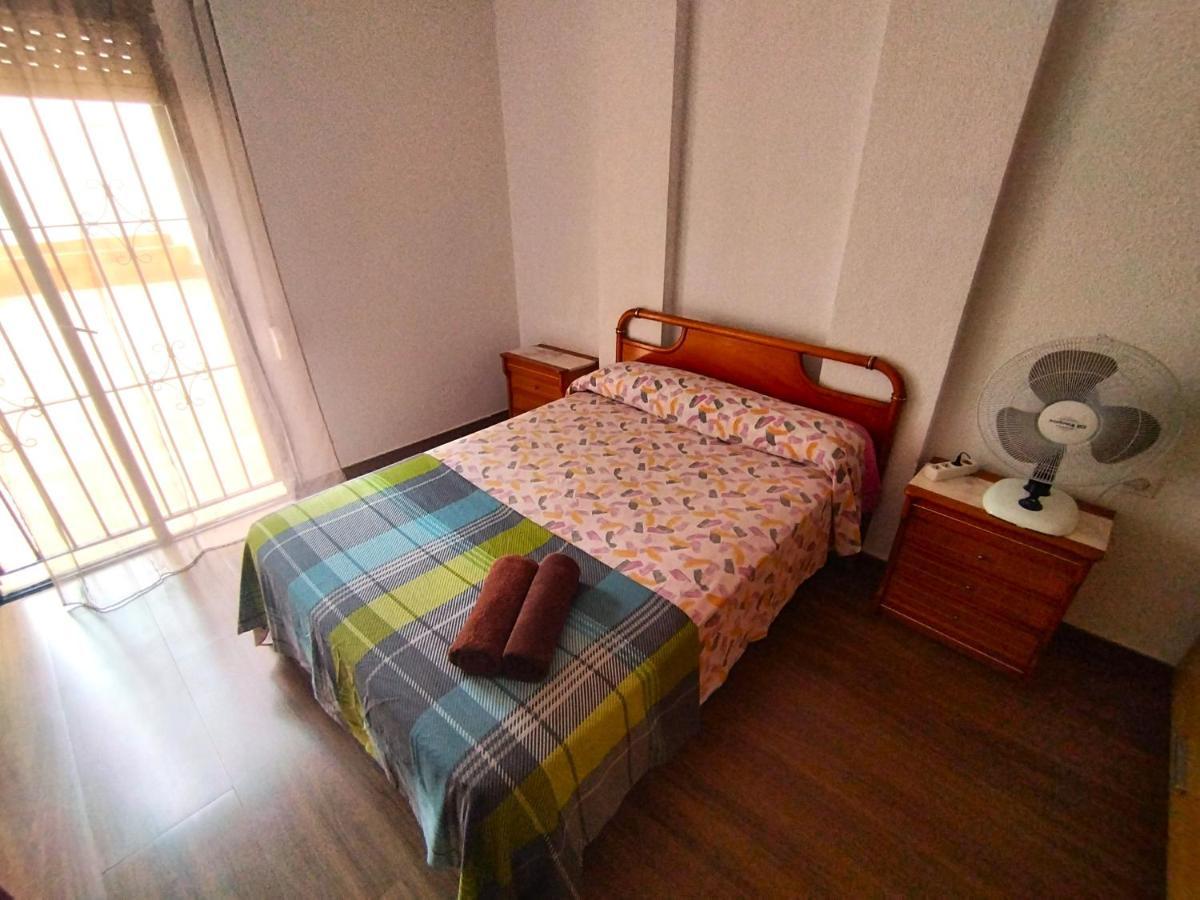 Sunny Flat With Huge Terrace! Close Downtown! Alicante Buitenkant foto